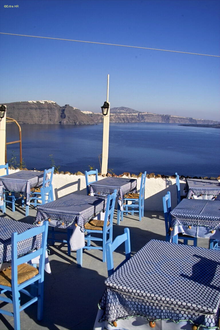 Santorini ©ExtraHR 12
